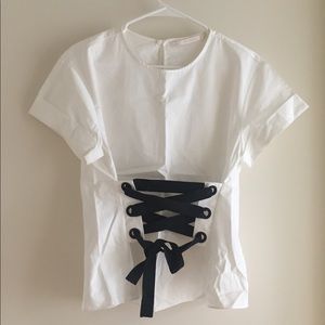 White t-shirt with corset